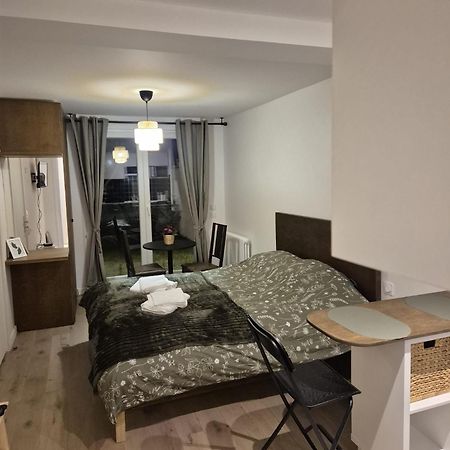 Mir Chambre 2 Apartment อติส-มงส์ ภายนอก รูปภาพ